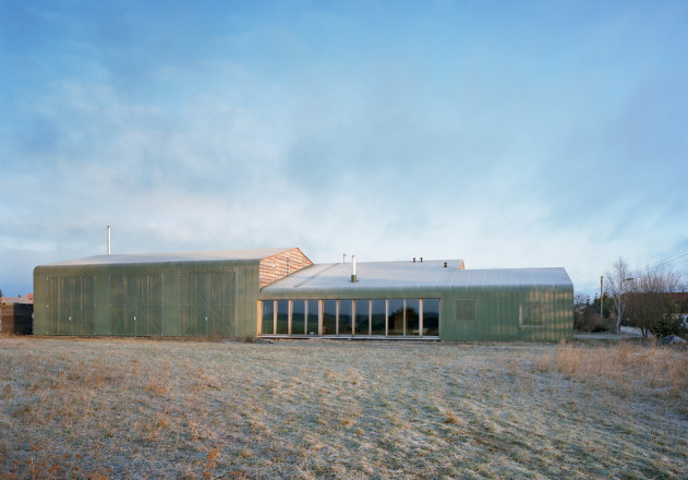 thomas-kroeger-werkhaus-gerswalde-aussen-morgens