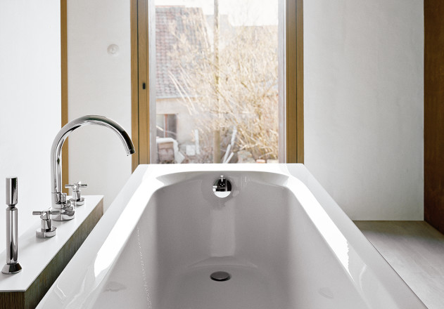 roesler-scheunenumbau-badewanne