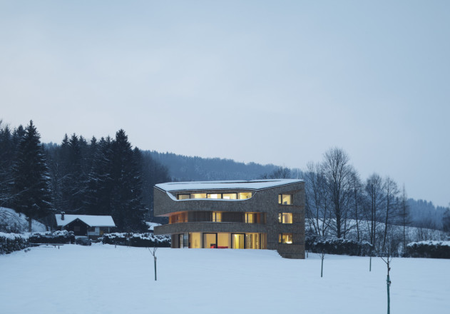 Bembé Dellinger Architekten und Stadtplaner Holzhaus im Naturschutzgebiet