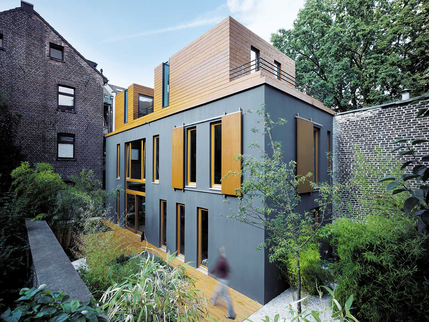 buddenberg architekten einfamilienhaus im hinterhof zweigeschossiges wohnhaus