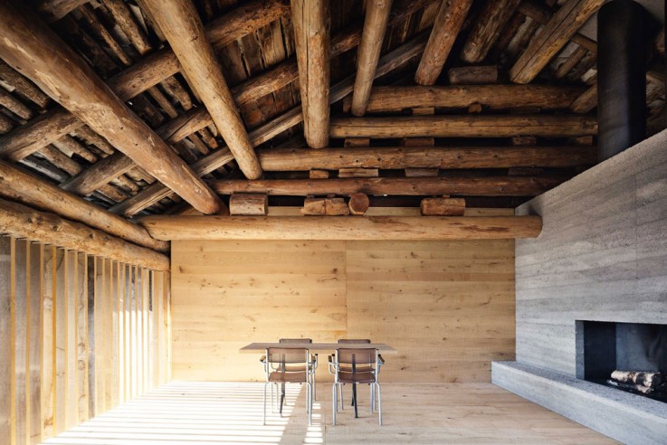 Ruinelli Associati Architetti Wohnen im Stall Tal Dachgeschoss