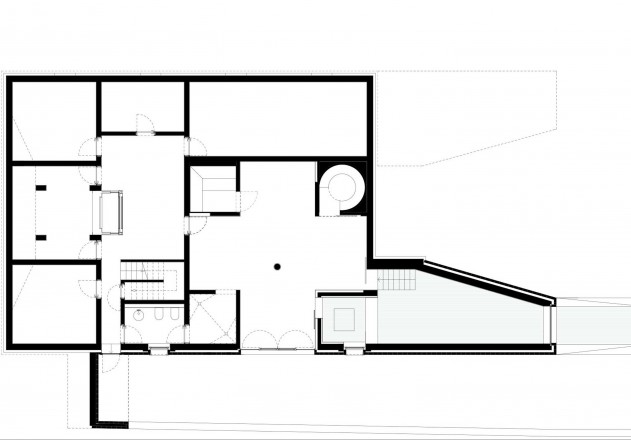 Tillmann Wagner Architekten Mehrgenerationen-Villa am See Grundriss Untergeschoss
