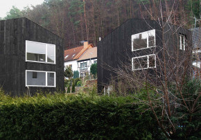 Architekturbüro Scheder kostengünstige Nachverdichtung zwei Minihäuser Gesamtansicht