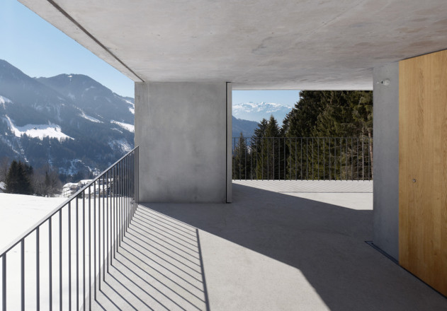 Marte Marte Architekten kleine Berghütte Panorama Ausblick