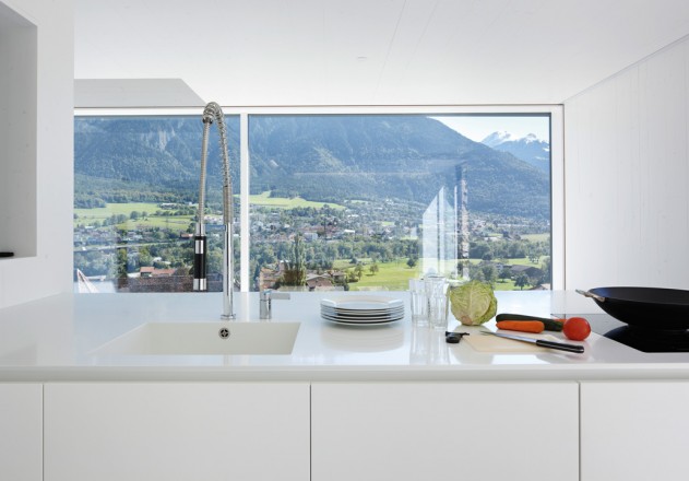 Albertin Partner Architekten Einfamilienhaus Holzelementbauweise Innenansicht Küche