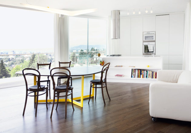 LOVE architecture and urbanism Villa mit Pool Graz Wohnraum mit Panoramablick