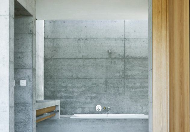 Buchner Bründler Architekten Einfamilienhaus aus Beton Gelterkinden Innenansicht Badezimmer Beton