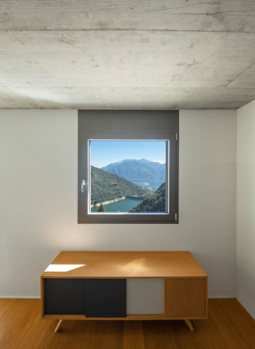 18 Swisshouse XXV_1OG nach AussenWEB